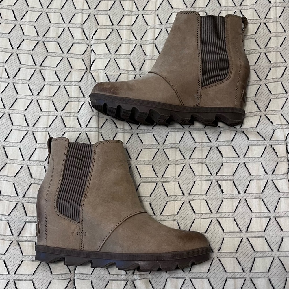 Sorel Joan of Arctic Wedge Chelsea Bootie